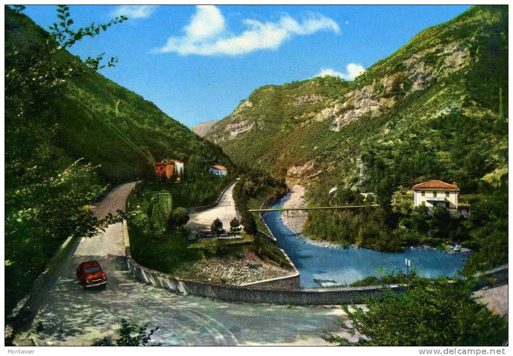 MONTORIO AL VOMANO (Teramo). Lago Piaganini. Auto. Vg. Per MONFALCONE C/fr. Nel 1969. - Teramo