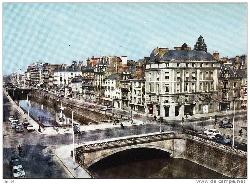 RENNES - LES QUAIS - Rennes