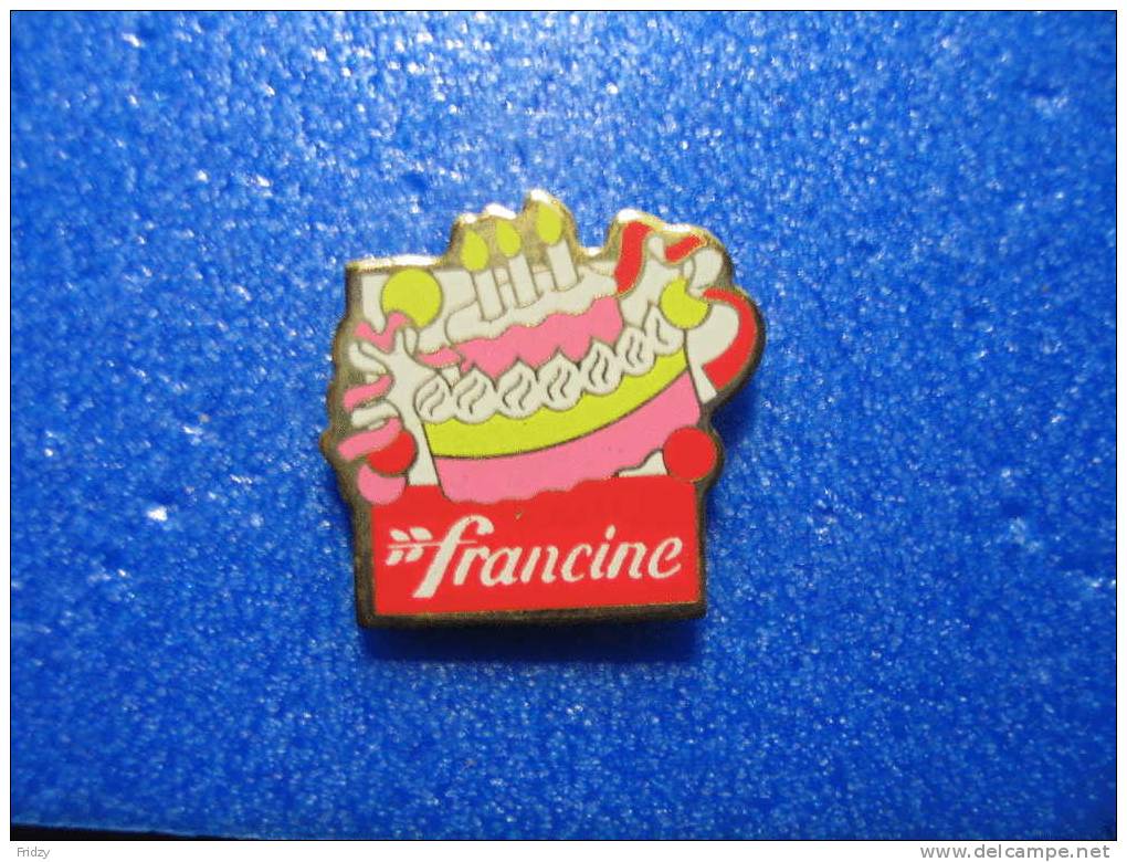 Pin´s Farine Francine, Gateau D'anniversaire, 3 Bougies - Markennamen