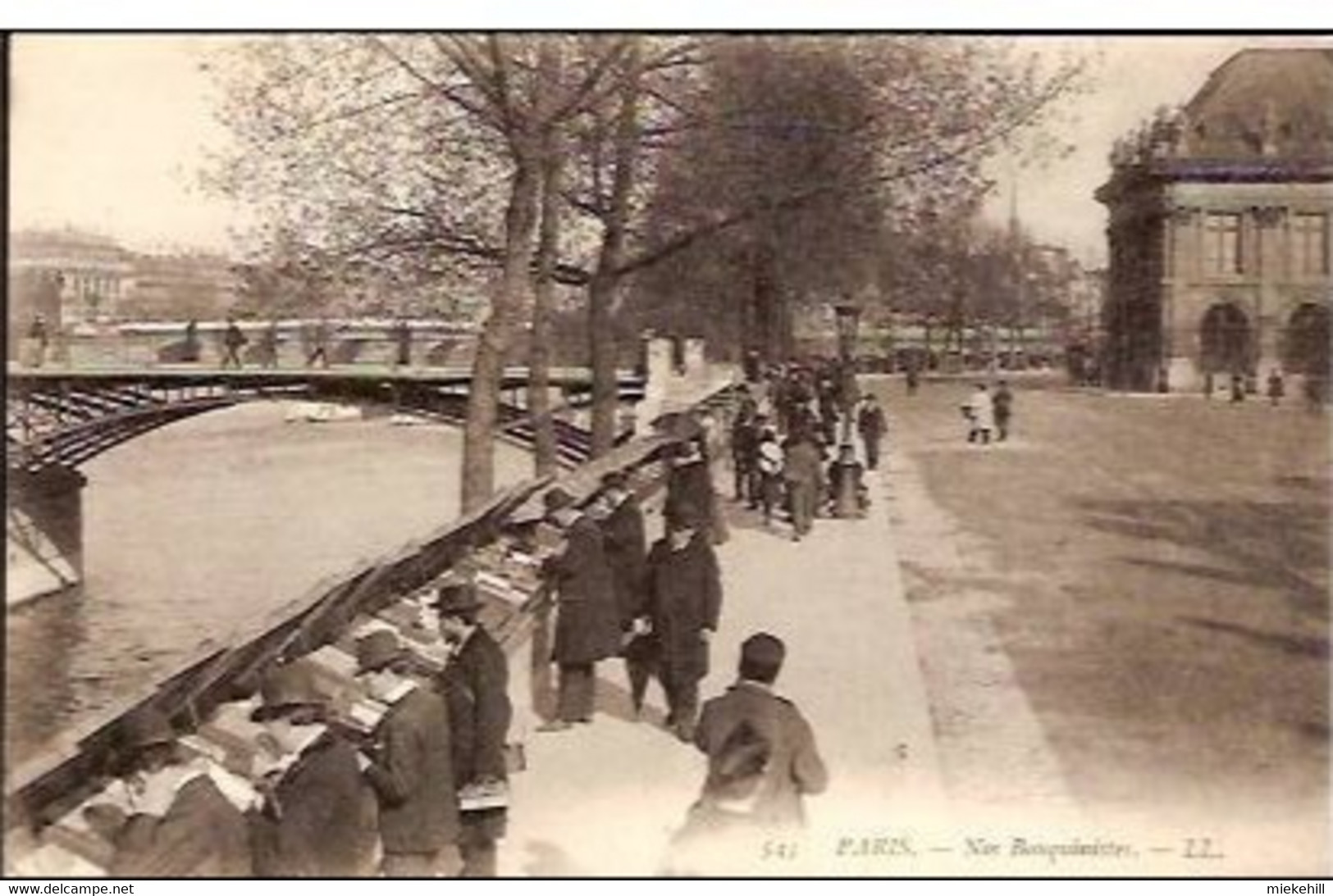 75-PARIS-NOS BOUQUINISTES- Librairie- Bibliotheque - Libraries