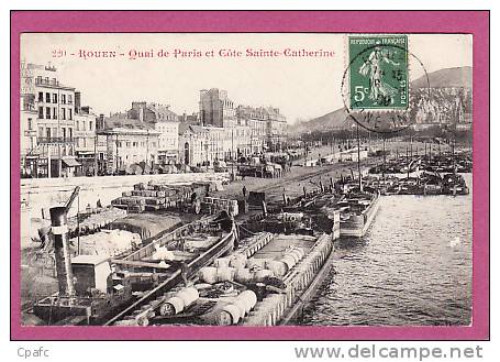 Beau Plan De Péniches Au Quai De Rouen / Thème Fluvial - Embarcaciones