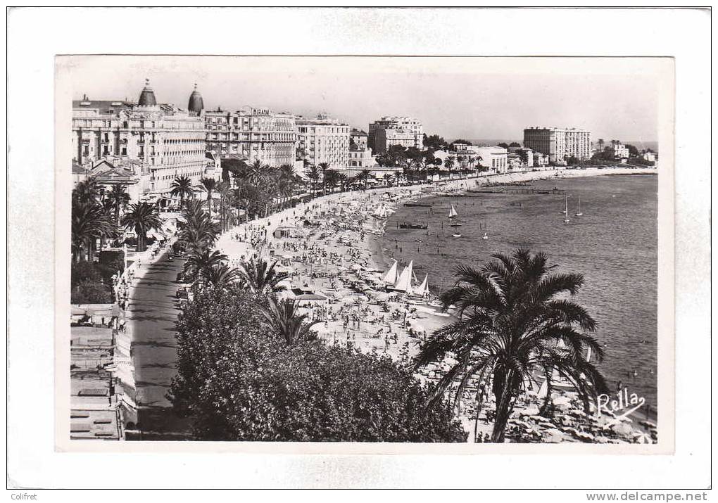 06 - Cannes          Le Boulevard De La Croisette - Cannes