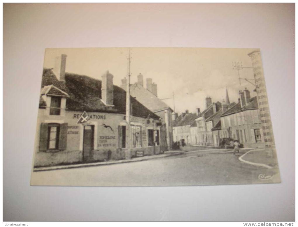 2 Bce - CPA - CHEROY - Rue De La République - [89] Yonne - - Cheroy