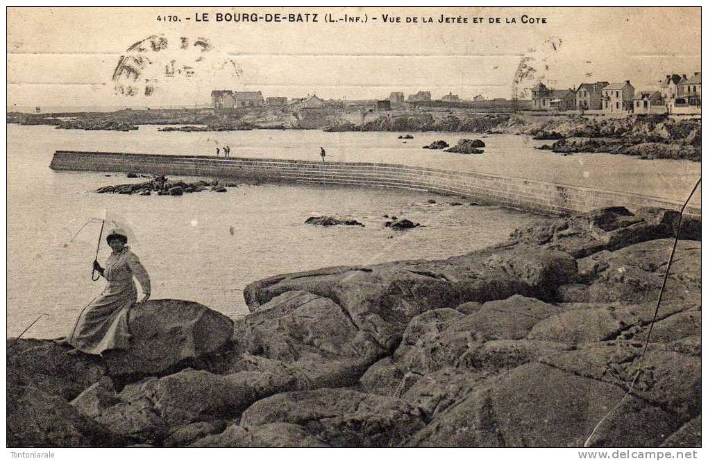 CPA - LE BOURG DE BATZ - VUE DE LA JETEE ET DE LA COTE - Batz-sur-Mer (Bourg De B.)