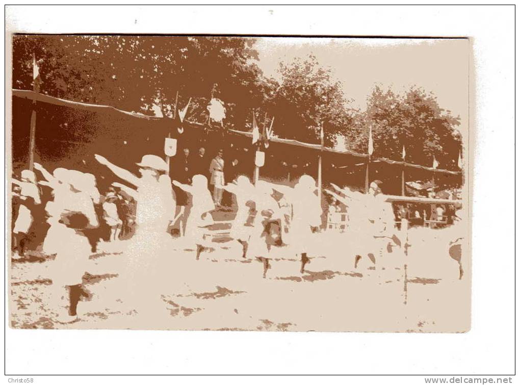 41  MER  Carte Photo Concours De Gym 9 Aout 1925  Animée   Sport - Mer