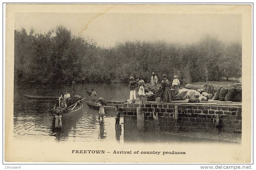 Carte Postale Ancienne Sierra Leone - Freetown. Arrival Of Country Products - Sierra Leona