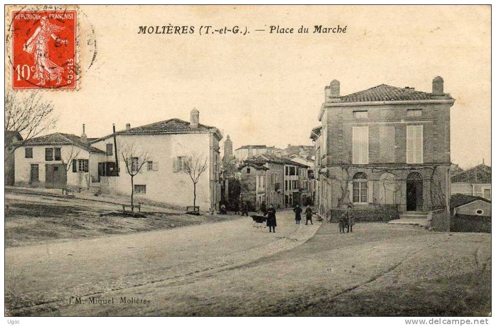 CPA - 82 - MOLIERES - Place Du Marché - 450 - Molieres