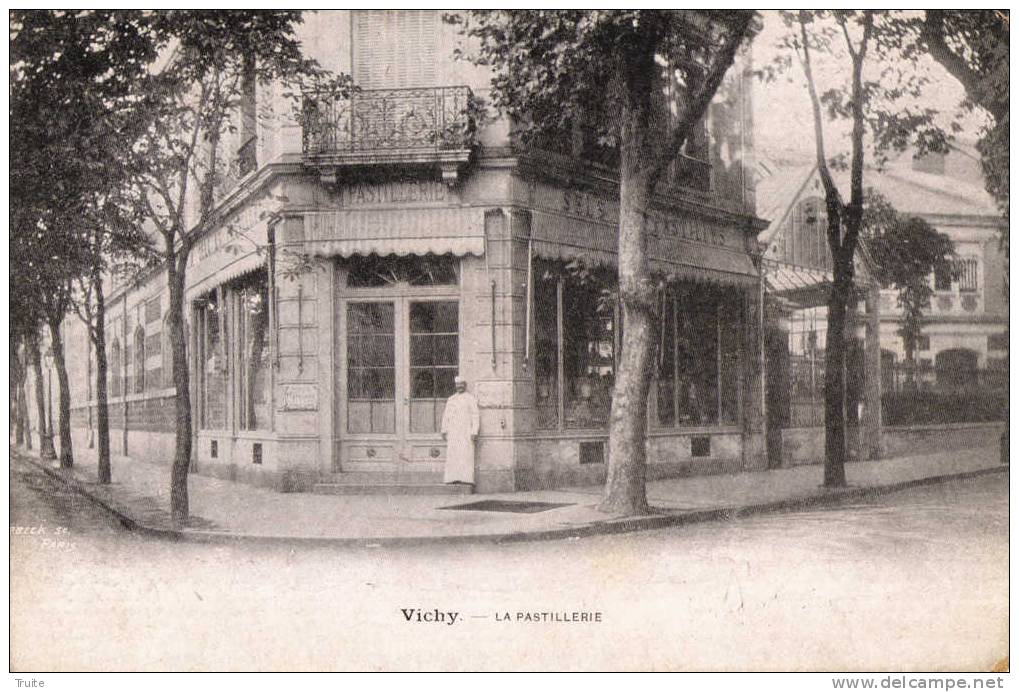 VICHY LA PASTILLERIE EMPLOYE - Vichy