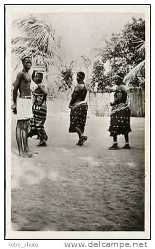 Dahomey - Cotonou - Procession De Femmes Fétichistes - Dahomey