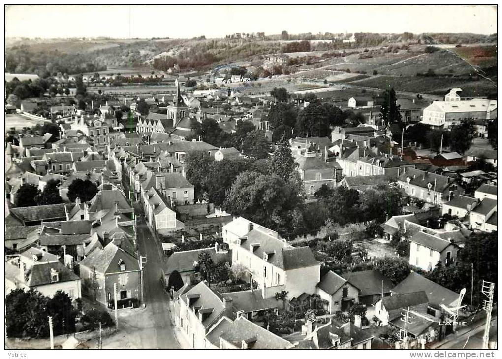 THOUARCE      -      Hôtel Des Voyageurs Et Vue Panoramique. - Thouarce