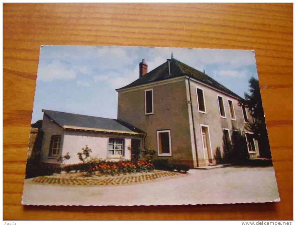 Hôtellerie St Dominique ; Fontenailles ; Ecommoy Dans La Sarthe . Dominicaines De Béthanie - Ecommoy