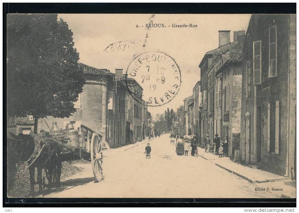 79 -- Brioux .... Grande - Rue - Brioux Sur Boutonne