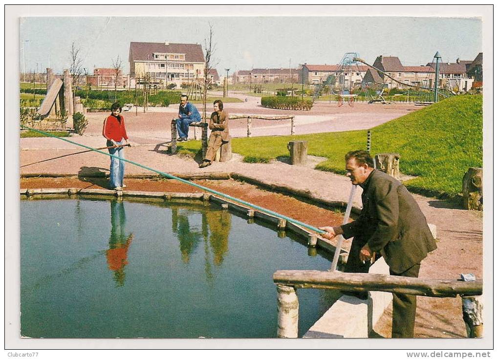 Grande-Synthe (59) : Pêcheurs Près De L'étang Du Jardin Public Environ 1970 (animée). - Grande Synthe