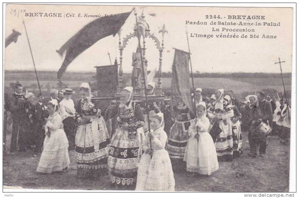 29 - PLONEVEZ-PORZAY - Sainte-Anne-La-Palud - Pardon, La Procession, L'image Vénérée De Ste Anne - Plonévez-Porzay