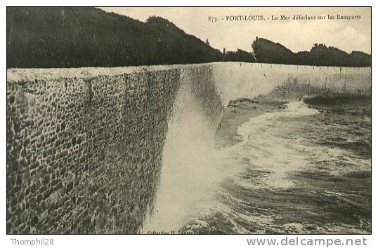 PORT-LOUIS - La Mer Déferlant Sur Les Remparts - TBE, Carte Neuve - Port Louis