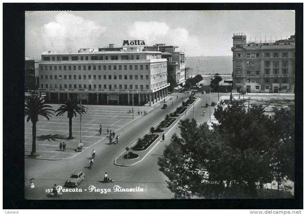 S1427 CARTOLINA ILLUSTRATA ABRUZZO PESCARA PIAZZA RINASCITA FG. V. 1958 - Pescara