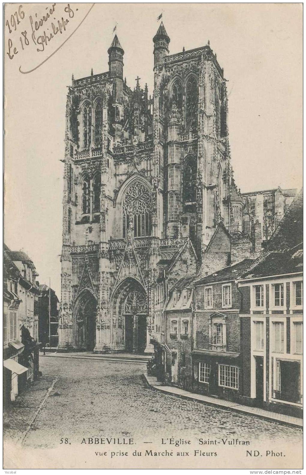 Cp , 80 , ABBEVILLE , L'Église Saint-Vulfran Vue Prise Du Marché Aux Fleurs - Abbeville