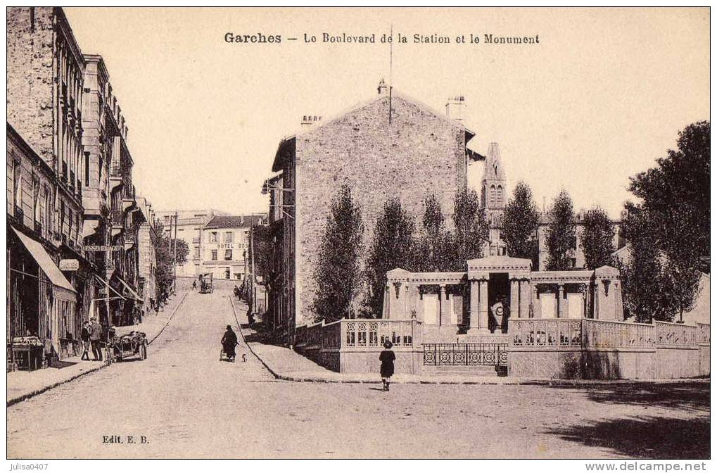 GARCHES (92) Boulevard De La Station - Garches