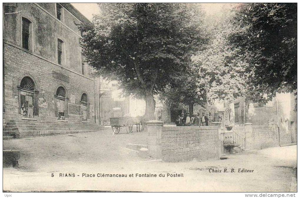 CPA - 83 - RIANS - Place Clémanceau Et Fontaine Du Postell - 295 - Rians