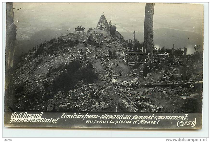 VIEL ARMAND - Cimetière Franco-allemand Au Sommet Et Monument Au Fond : La Plaine D'Alsace - Altri & Non Classificati