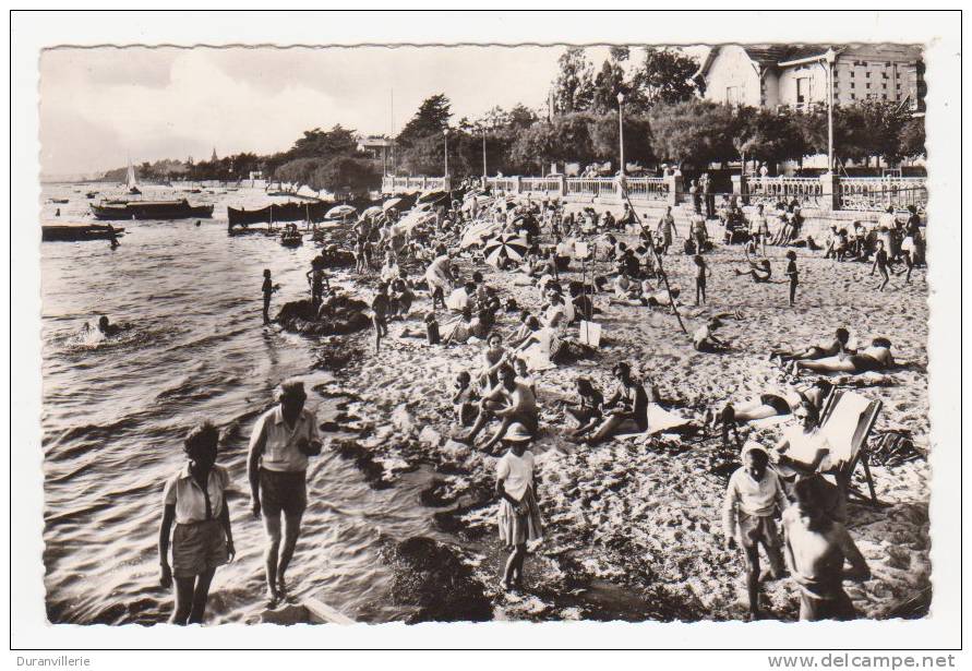 33 - ANDERNOS-LES-BAINS. La Plage Nord CPSM - Andernos-les-Bains