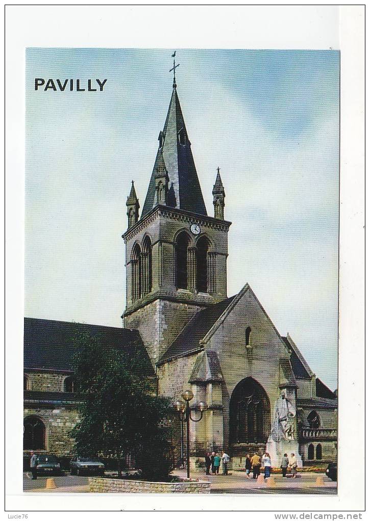 PAVILLY  - L'Eglise Et La Place Rénovée - N°  1133 / 76 - Pavilly