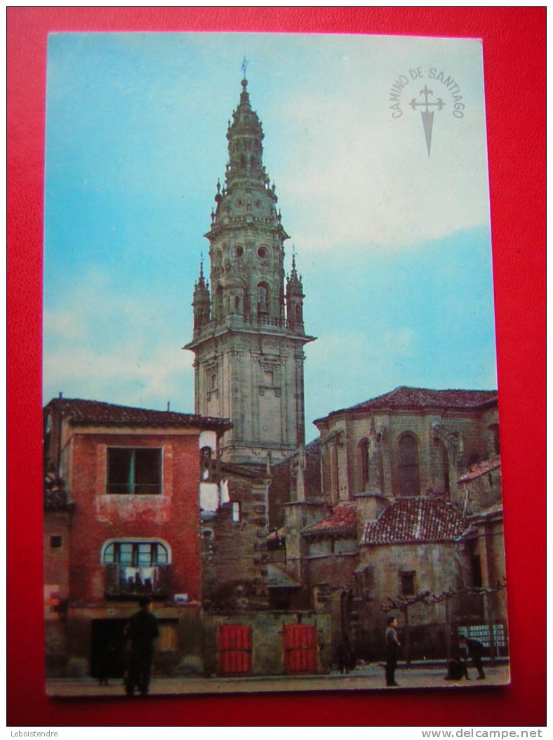 CPM -ESPAGNE-SANTO DOMINGO DE LA CALZADA-LA CATHEDRALE VUE DE  L'ARC DE L'HOTEL DE VILLE-ANIMEE- -CARTE EN BON ETAT - La Rioja (Logrono)