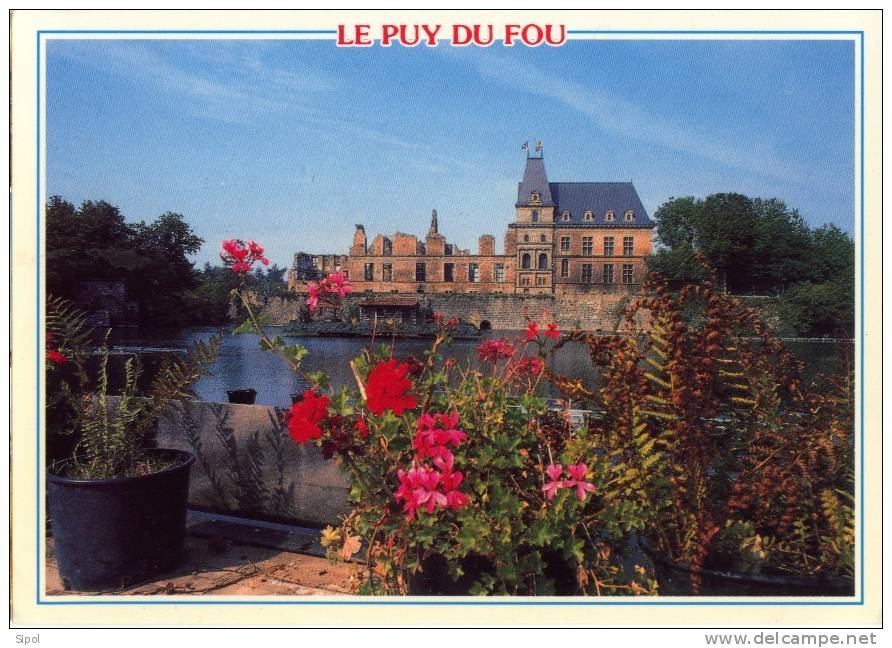 Le Puy Du Fou - Le Chateau Circulé En ?  TBE - Montaigu