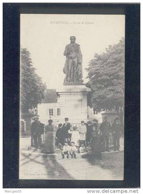 Pithiviers Statue De Poisson édit.louis Joly Animée - Pithiviers
