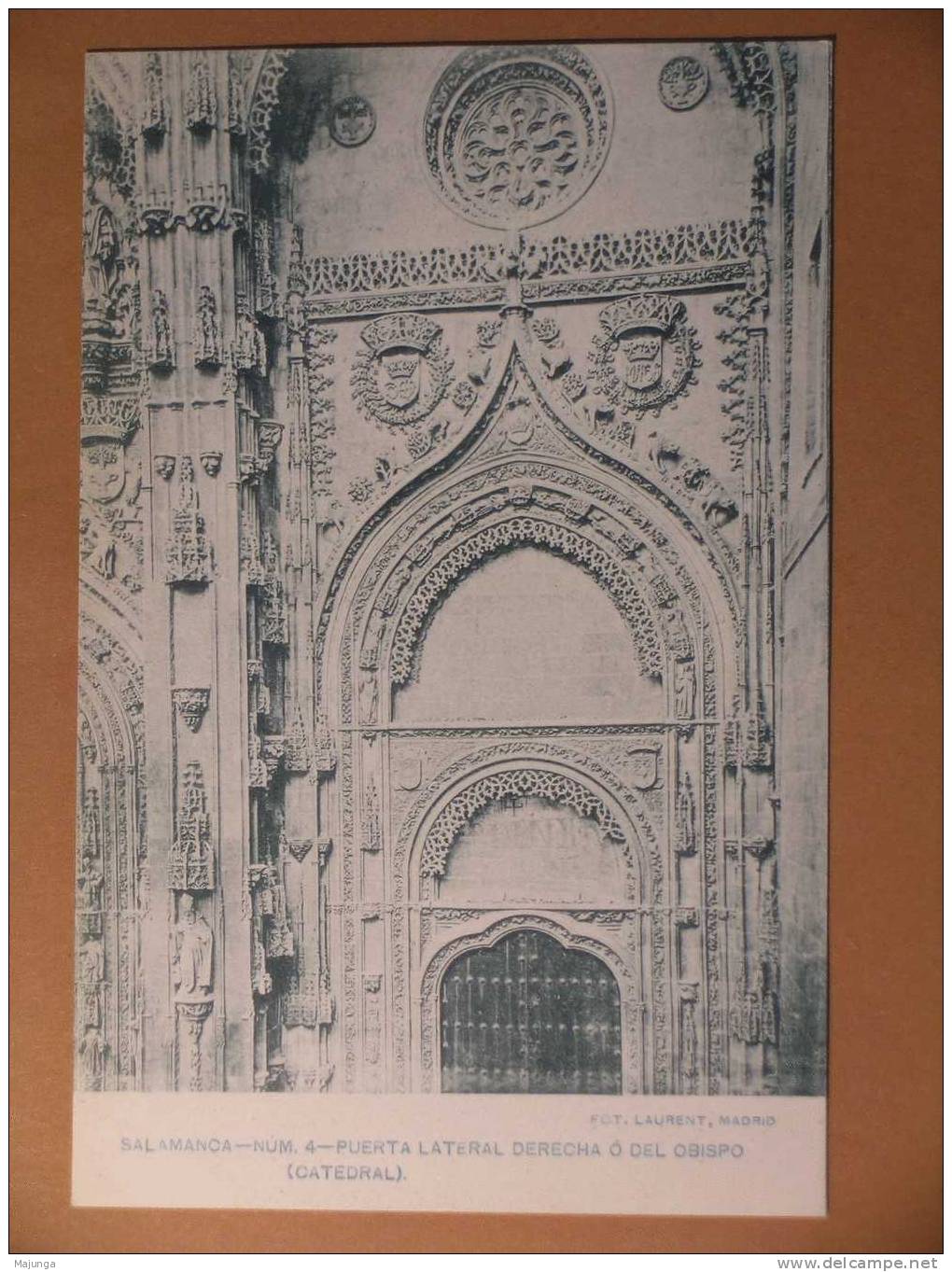 CPA - SALAMANCA - NUM.4 - PUERTA  LATERAL  DERECHA  O DEL  OBISPO - CATEDRAL - Salamanca