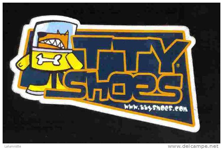 AuCo. B5. TTY Shoes. - Autocollants