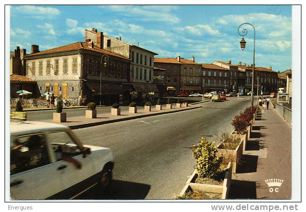 Muret,place Du Languedoc - Muret