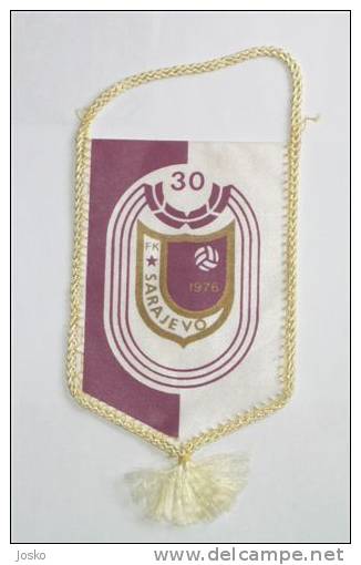 SARAJEVO Football Club ( Bosnia ) * Club Flag Fanion Pennant Flagge Bandera * Fussball Futbol Soccer Futebol Calcio - Bekleidung, Souvenirs Und Sonstige