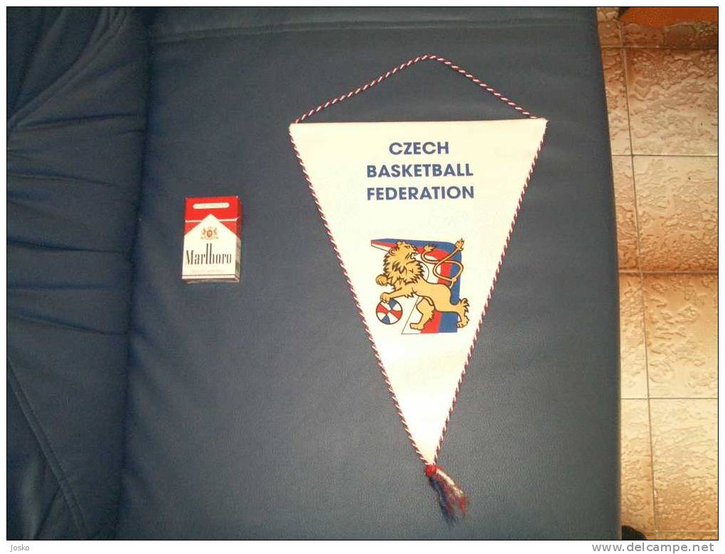 CZECH REPUBLIC BASKETBALL FEDERATION Pennant ( Great Captain's Flag ) * Fanion Basket-ball Baloncesto Basquete Basket - Habillement, Souvenirs & Autres