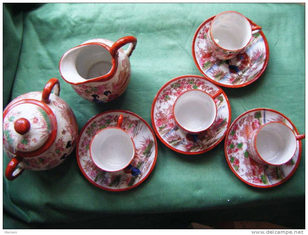 Service  De 6 Pieces-decor Asiatique--sucrier+pot A Lait+ 4 Tasses Et Sous Tasses-uses Par Le Temps- - Art Asiatique