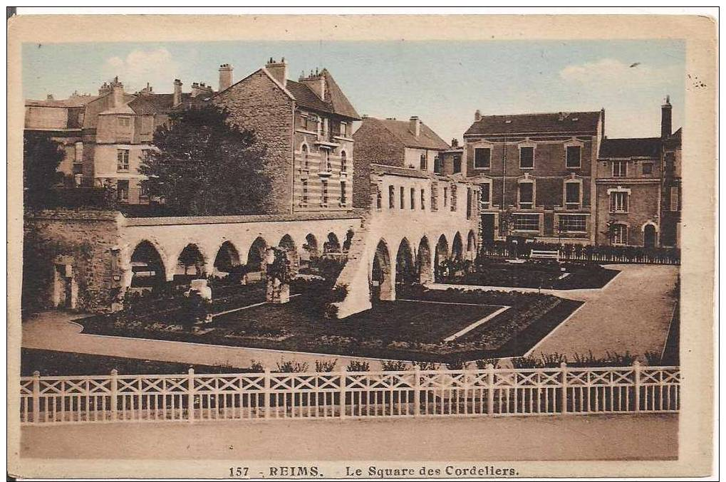 REIMS 51 - Le Square Des Cordeliers - Reims