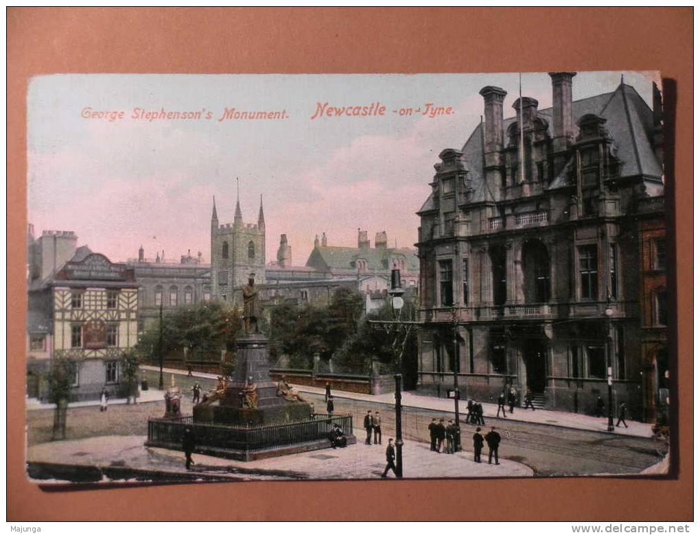 CPA - NEWCASTLE ON TYNE - GEORGE STEPHENSON ' S MONUMENT - RARE - COLORISEE - Newcastle-upon-Tyne