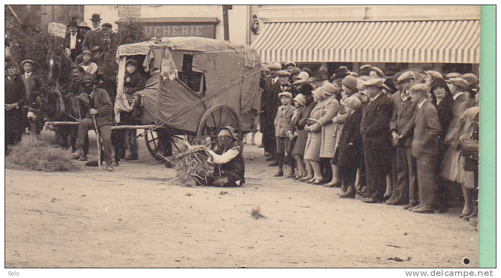 BUSSIERE POITEVINE Non Titrée Mais Identifiée (Carnaval ? ) - Bussiere Poitevine