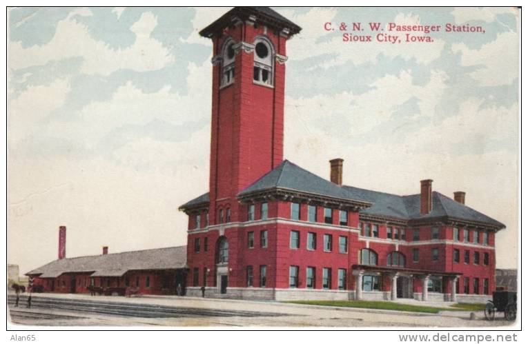 Sioux City Iowa, C&N.W. Railroad Passenger Train Station, Architecture, On C1910s Vintage Postcard - Otros & Sin Clasificación