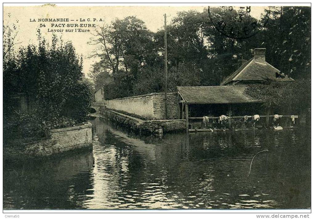 27 - PACY SUR EURE - Lavoirs Sur L'Eure - Pacy-sur-Eure