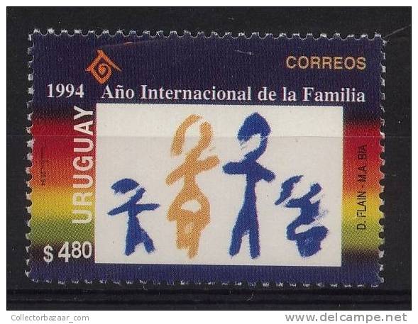 URUGUAY Sc#1535 MNH STAMP Internacional Family Year Painting - Año Familia - Uruguay