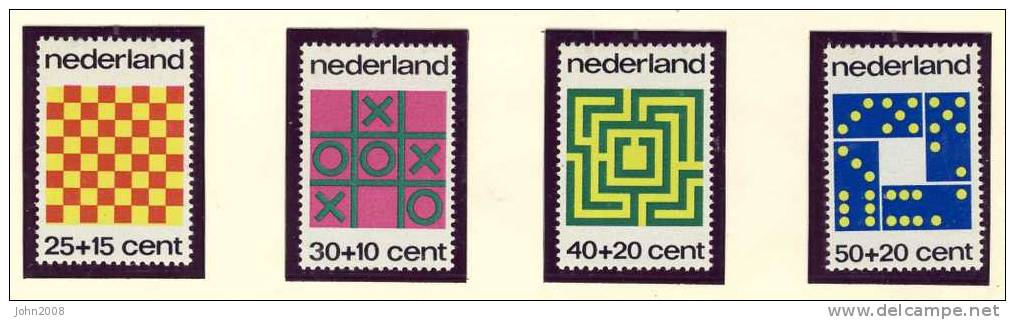 Niederlande / Netherlands 1973 : Mi 1019-1022 *** - Voor Het Kind - Ongebruikt