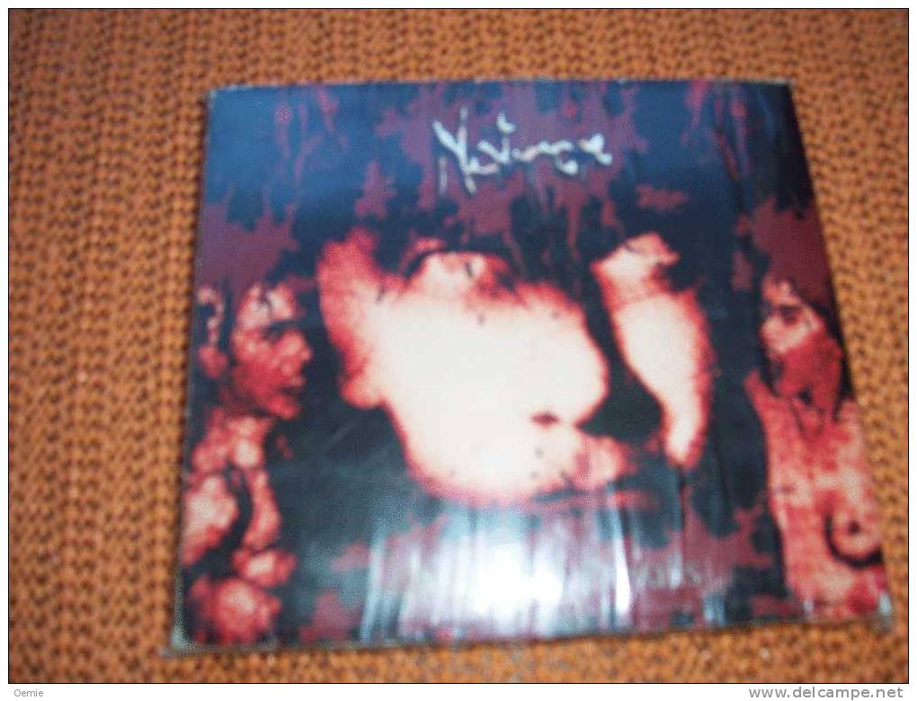 NATRON  °°  NEGATIVE PREVAILS   // CD ALBUM - Hard Rock & Metal