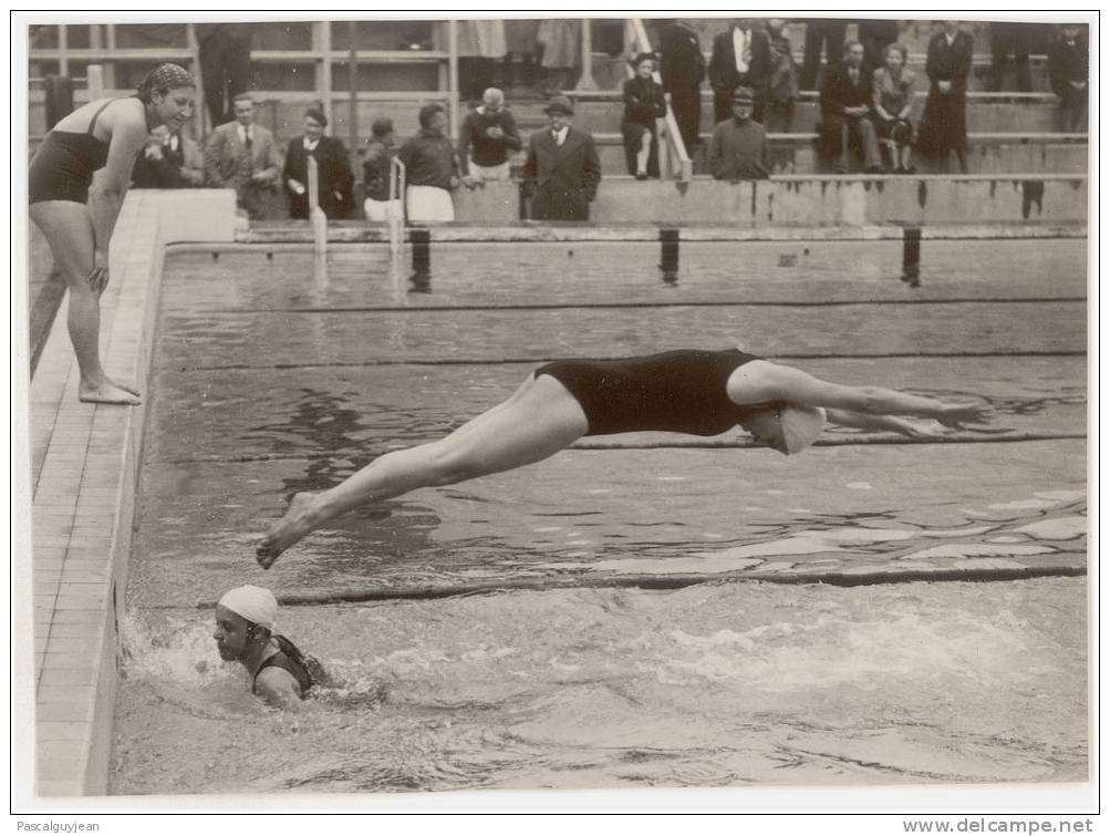 PHOTO PRESSE NATATION - CHAMP. PARIS - 4X100 M DAMES - Swimming