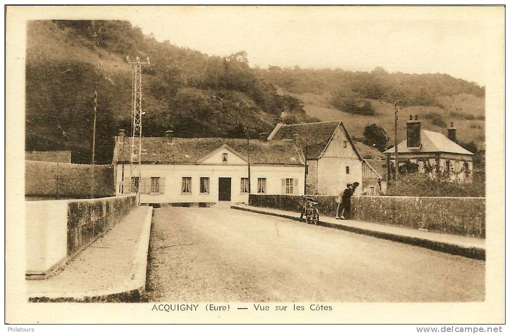 ACQUIGNY  -  Vue Sur Les Côtes - Acquigny