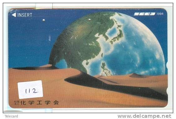 Télécarte Japon ESPACE (112)  GLOBE * TERRESTRE * MAPPEMONDE * Telefonkarte Phonecard JAPAN * Erdkugel Globus - Ruimtevaart