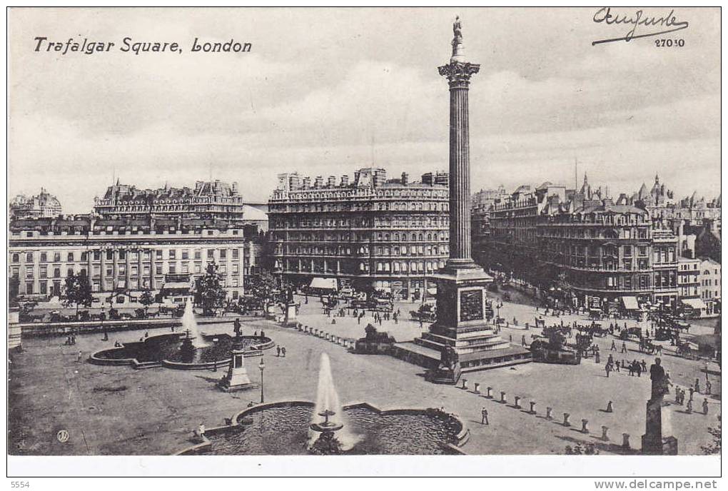 Cpa Royaume Uni Angletere  Londre  Trafalgar Square - Trafalgar Square