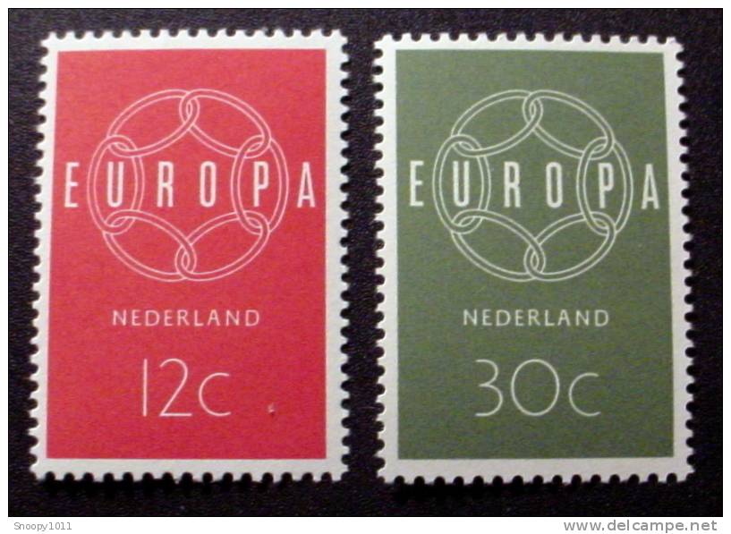 NETHERLANDS # 379-380   EUROPA. COMPLETE SET OF TWO.  MINT NEVER HINGED (**) - Unused Stamps