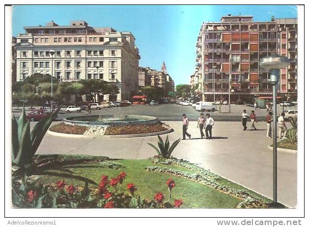 38903)cartolina Illustratoria Località Di Pescara - Piazza 1° Maggio E Hotel Esplenade - Pescara