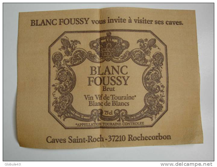 2 SET DE TABLE 40 X 30 CM PAPIER ABSORBANT PUB BLANC FOUSSY CAVES ST ROCHECORBON TOURAINE - Reclameservetten